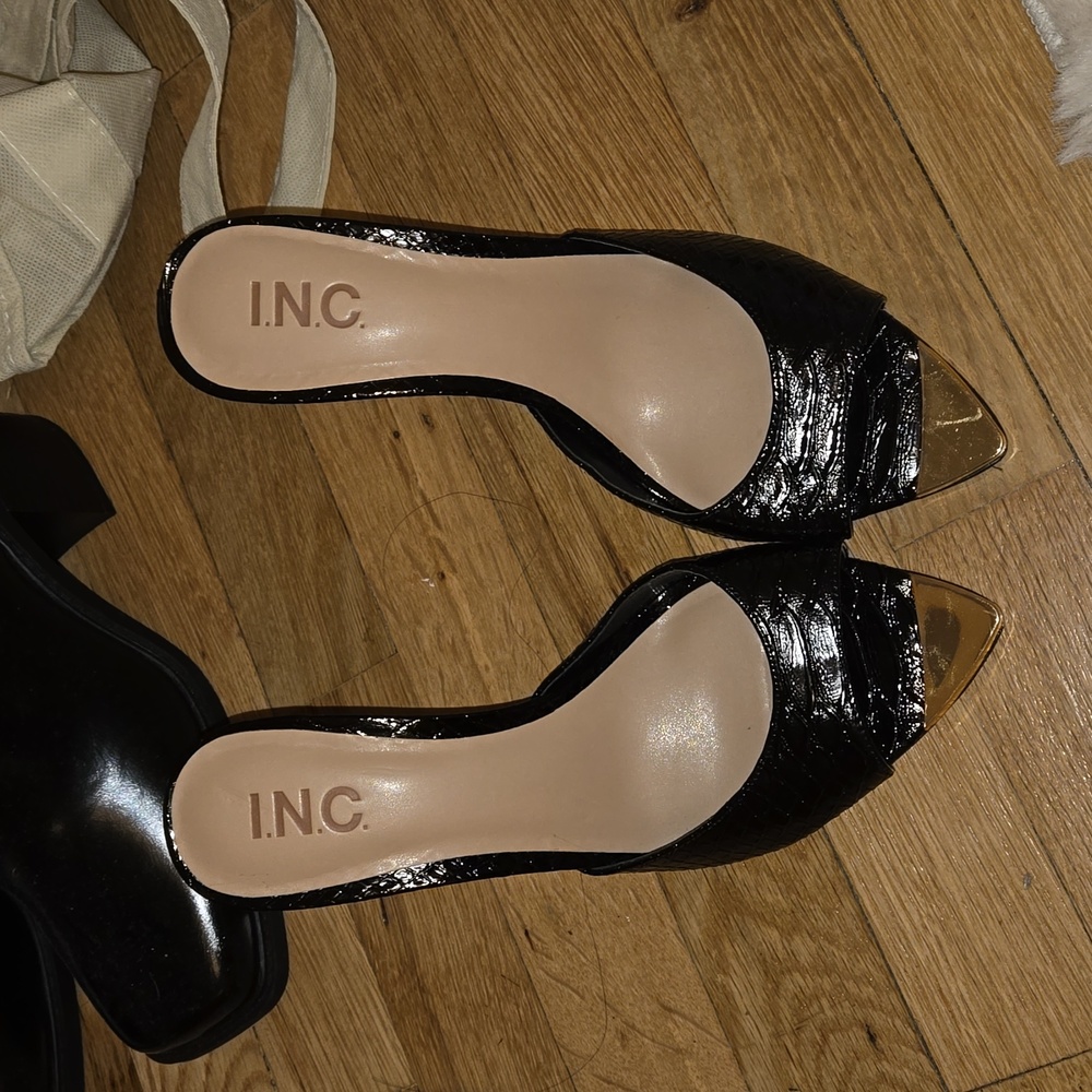 Black gold tip heels